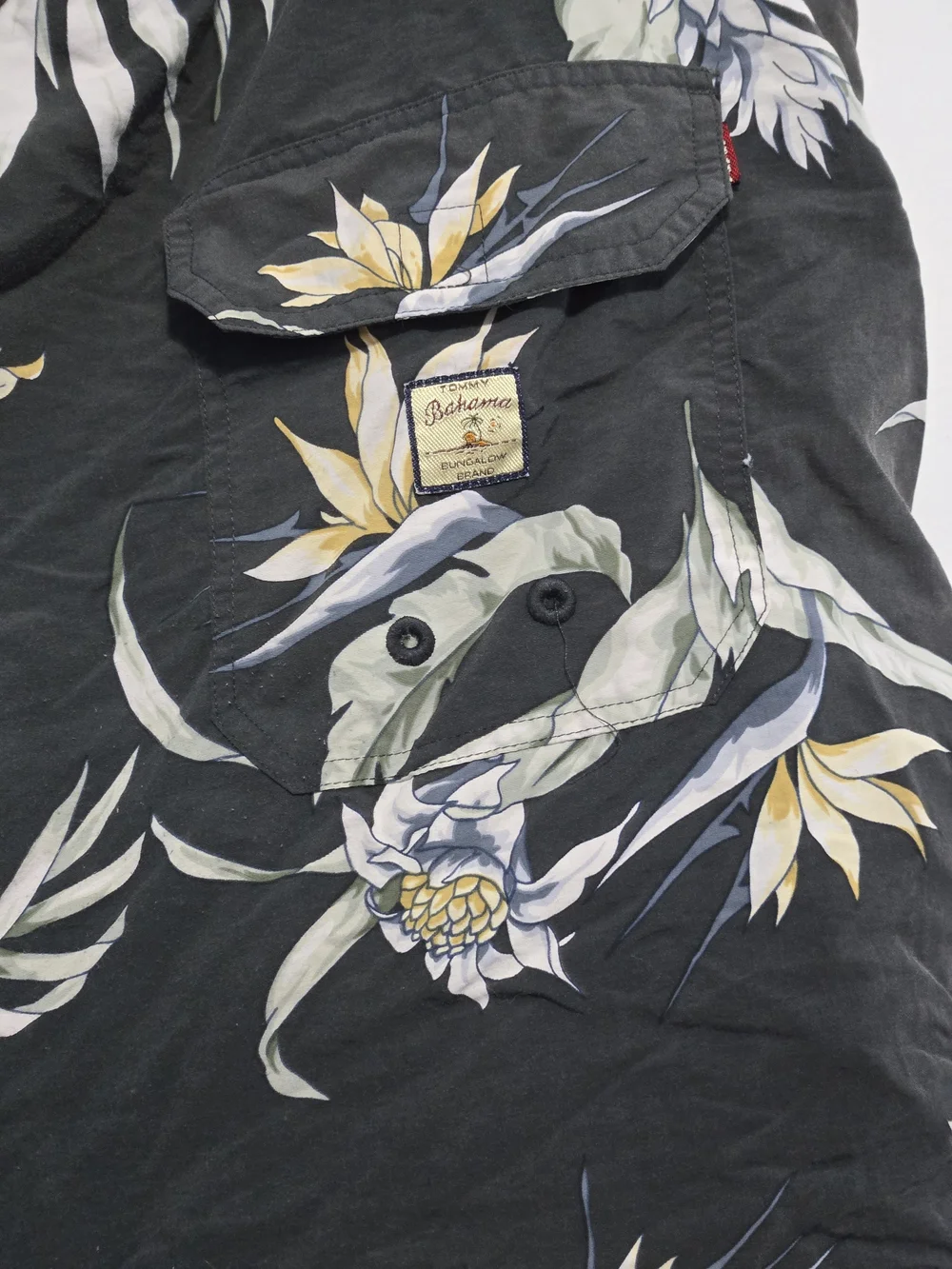 Tommy Bahama Floral Swim Trunks XXL Hawaiian Board Shorts Tropical